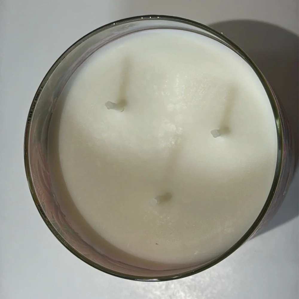 Bath & Body Works Pink Pineapple Sunrise 3 Wick Candle With Decorative Lid